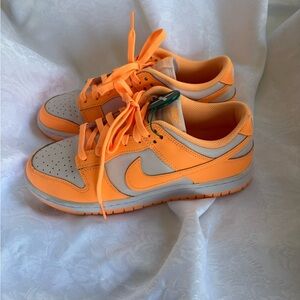 Nike woman’s dunk low Bright Orange Sneakers size 9 worn once
